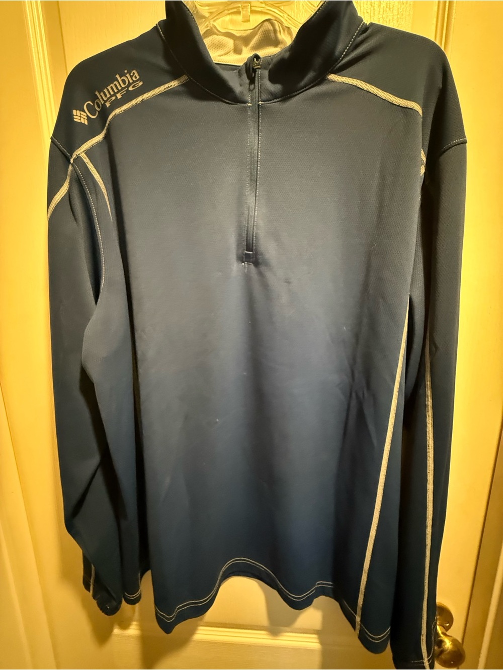 Columbia Blue Omni-Shade Lightweight Long-Sleeve Top